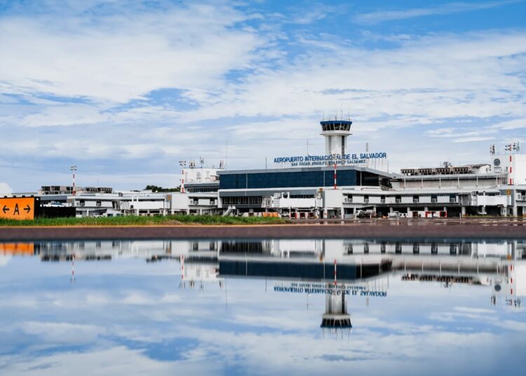 La modernización aeroportuaria posiciona a El Salvador como un nuevo centro de conexión regional