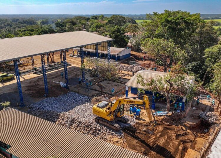Más de 500 estudiantes serán beneficiados con nuevo centro educativo en Ahuachapán