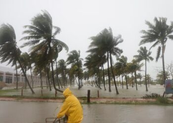 Bárbara se registra como el primer huracán del Pacífico en la temporada 2025