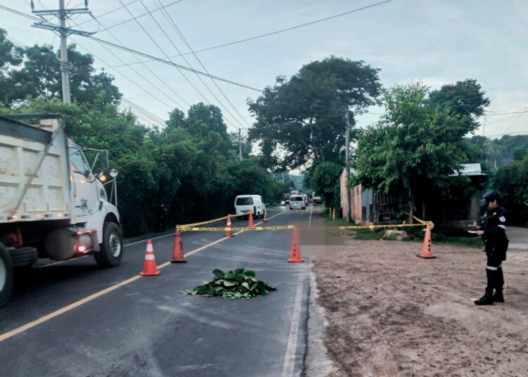 Atropellan a agente policial en Cuscatlán