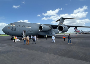 EEUU deporta a nicaragüenses en un avión militar que aterrizó en Managua el domingo