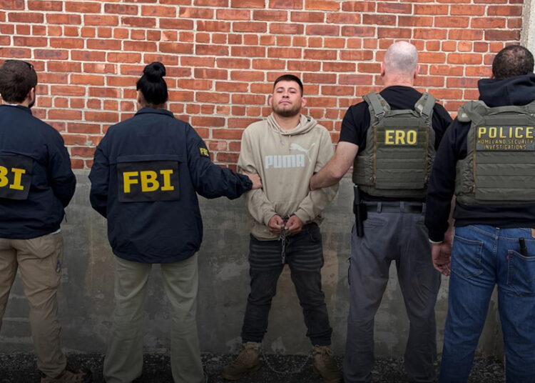 ICE y FBI arrestan a pandillero de la MS-13