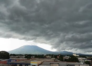 Se prevén lluvias y tormentas con fuertes ráfagas de viento en varias zonas del país esta noche