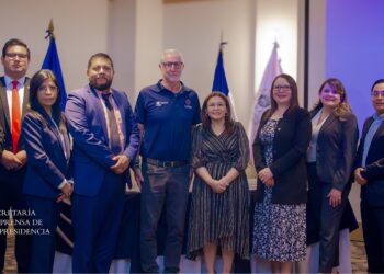 El Gobierno impulsa nuevas alianzas educativas para transformar la vida de la juventud salvadoreña