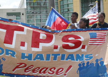 EEUU fija fecha límite para poner fin al TPS para inmigrantes haitianos