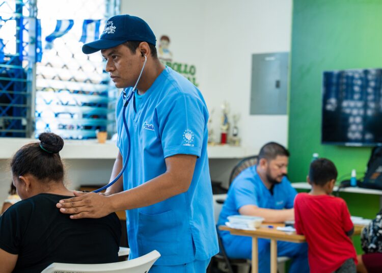 Feria Integra lleva servicios de salud, asesoría legal y apoyo a emprendedores a comunidades de Usulután