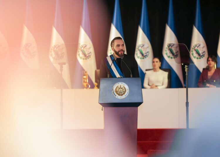 El Salvador proyecta su tasa de homicidios más baja en 2025