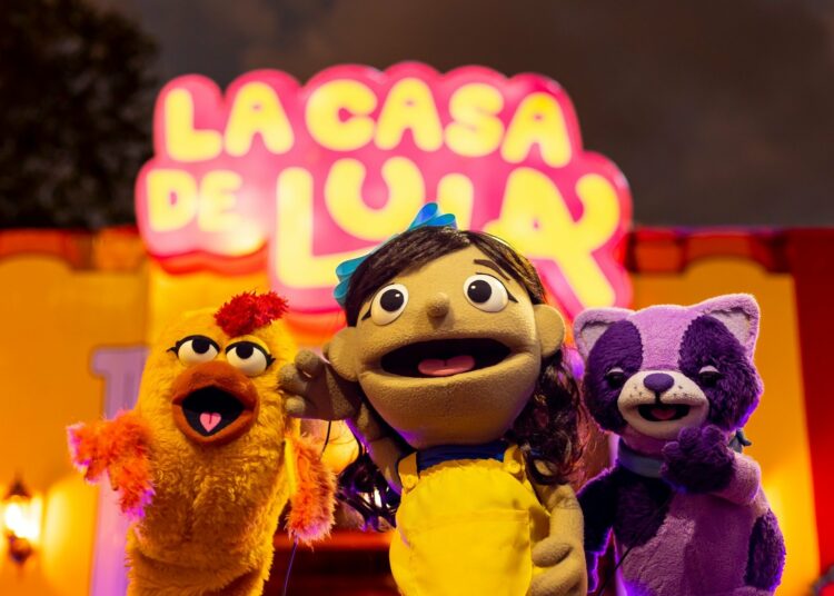 Llevan diversión, música y espacios de juego a la niñez de una de las zonas más remotas del país