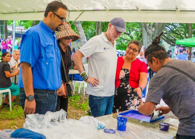 Familias santanecas disfrutan de actividades culturales, recreativas y de salud en el Festival Integra