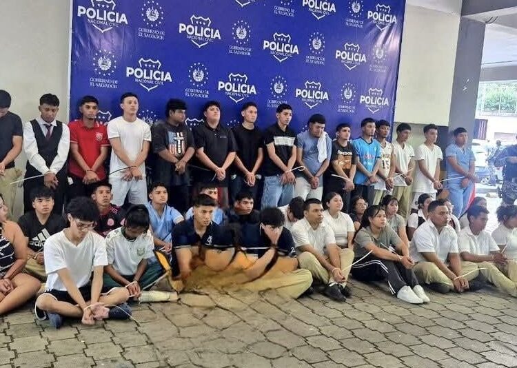 46 pandilleros de “La Raza” continuarán detenidos, confirma la FGR