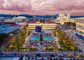 MITUR prevé la visita de al menos 700,000 turistas al Centro Histórico de San Salvador