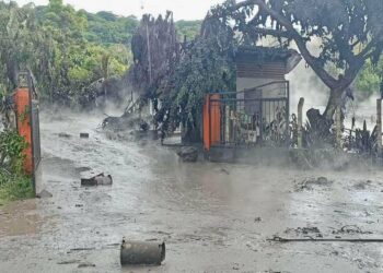 Explota ausol en Ahuachapan; aún se reportan detonaciones