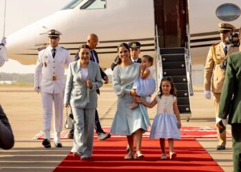 Primera Dama es recibida con honores en Marruecos