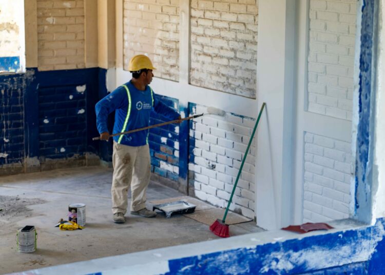 Centro escolar Cuscatlán será renovado por el programa Dos Escuelas por Día
