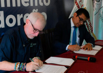 Jóvenes salvadoreños dispondrán de 400 plazas gracias convenio del gobierno con ITCA-FEPADE