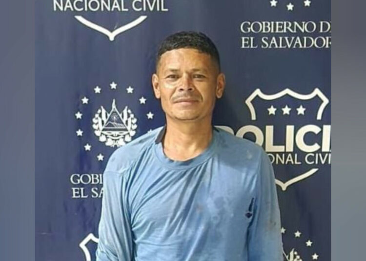 Hombre atacó con cuchillo a otro durante riña en San Miguel Centro