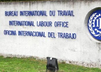 Gobierno y OIT acuerdan fortalecer políticas laborales y crear el Consejo Superior del Trabajo en El Salvador.