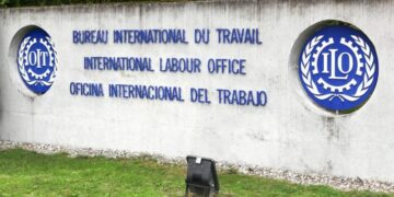 Gobierno y OIT acuerdan fortalecer políticas laborales y crear el Consejo Superior del Trabajo en El Salvador.
