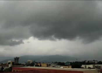 Lluvias se intensificarán por la noche en zona central y costera del país