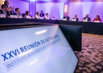 El Salvador avanza en la promoción de un mercado de capitales robusto y atractivo para inversionistas