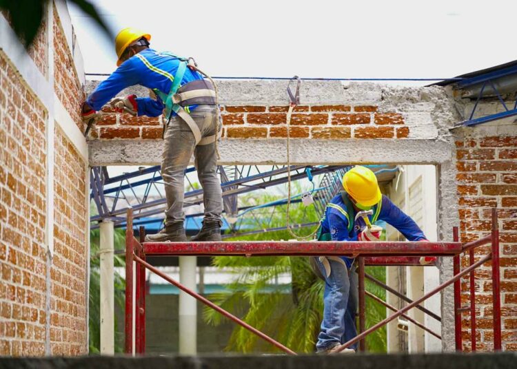 Escuela especial de Chalchuapa es renovada como parte del plan «Dos Escuelas X Dia”