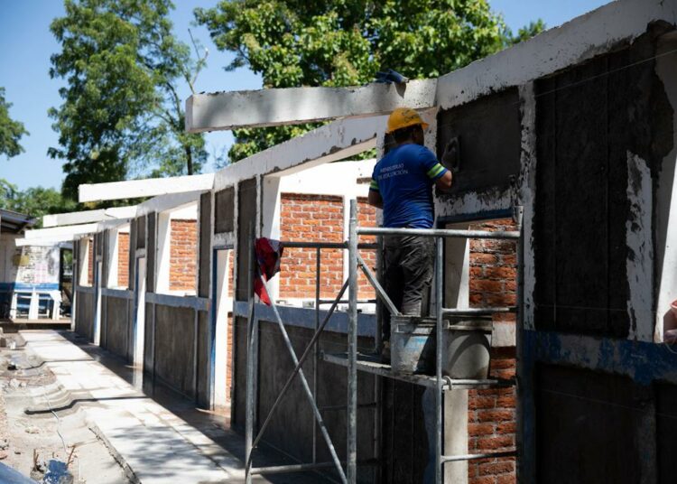 Más de 470 estudiantes serán beneficiados con la renovación del Centro Escolar Fernando
