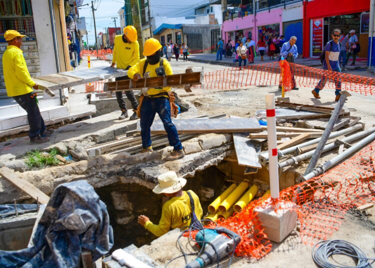 Cableado subterráneo impulsa la modernización y seguridad en el Centro Histórico de San Salvador