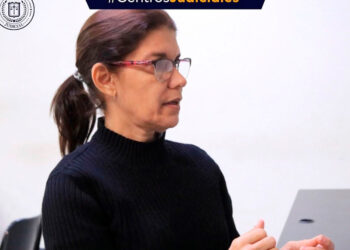 Seis años de prisión para contadora que usó información falsa para declarar la renta