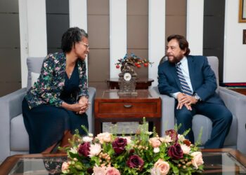 Vicepresidencia y Cruz Roja Internacional refuerzan cooperación para beneficiar a miles de salvadoreños