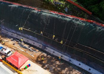 Avanzan obras de protección tras colapso de talud en Los Chorros