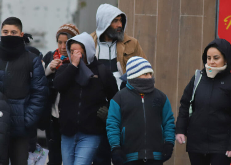 Empeora situación por ola de frío polar en Uruguay
