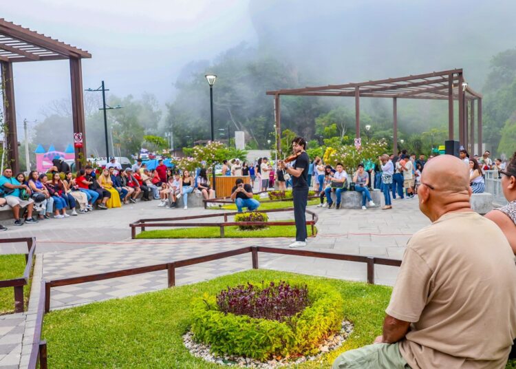 El Salvador proyecta un fuerte impulso turístico durante las fiestas agostinas con más de 2.6 millones de visitantes esperados