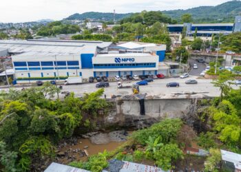 Avanzan las obras para asegurar tramo afectado sobre Carretera Panamericana