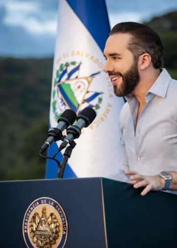 Presidente Nayib Bukele cumple a población con nuevos puentes en San Miguel