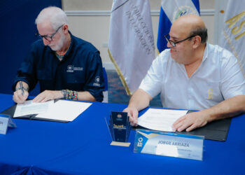 Jóvenes salvadoreños podrán impulsar su carrera con prácticas profesionales en empresas industriales