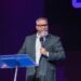 Pastor Toby Jr. respalda las nuevas normas de disciplina en escuelas públicas