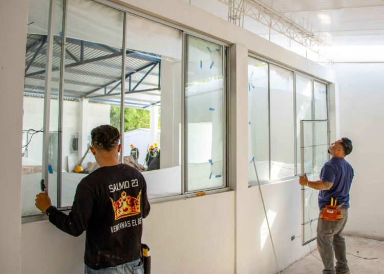 Gobierno moderniza centro escolar en Gualococti con una inversión de $540 mil