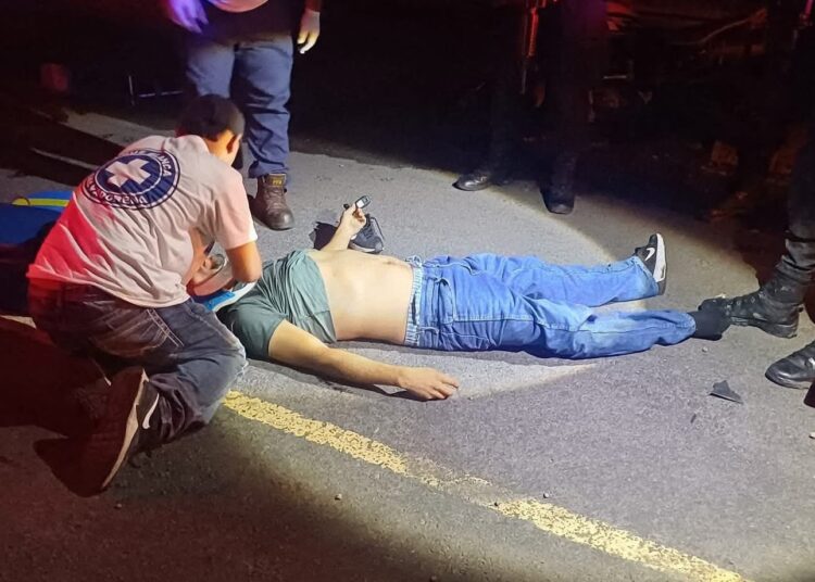 Hombre pierde la vida tras accidente de tránsito en Valle Mesas, San Pablo Tacachico