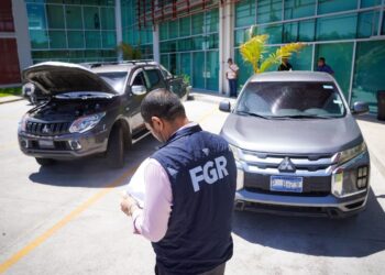 Incautan vehículos comprados con dinero de víctimas de tráfico ilegal