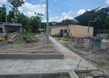 Gobierno construye viviendas dignas para familias de la comunidad Ichanmichén, en La Paz