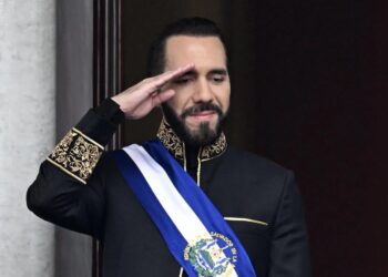 Jóvenes respaldan reelección presidencial