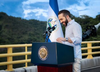 “Cada día ponemos una piedra más en el desarrollo del país”: Presidente Bukele