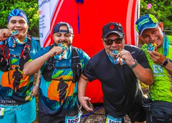 Desarrollan evento “Desafío Surf City 2” en playa El Toro, Usulután