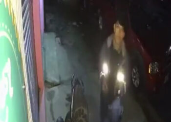 Captan a sujeto hurtando una motocicleta en Soyapango