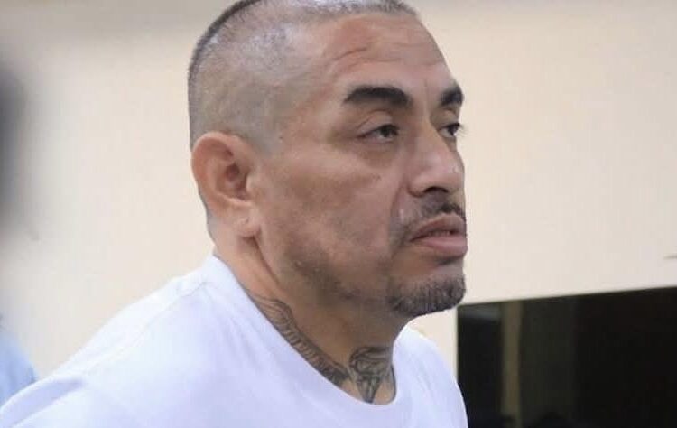 Cárcel para estafador que fingía importar vehículos