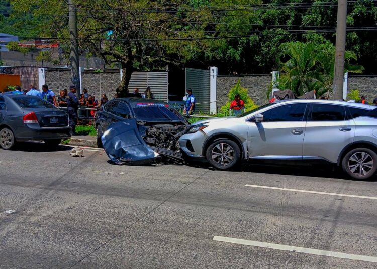 Conductor de 15 años de edad provoca accidente vial en San Marcos