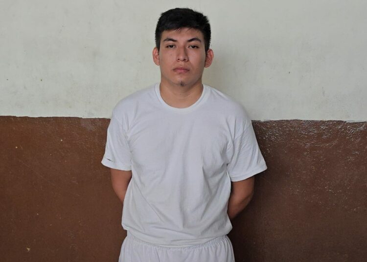 FGR logra que sujeto que atropelló a dos niños siga detenido