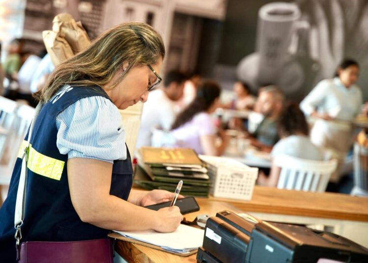 Más de 700 inspectores verifican cumplimiento de derechos laborales durante las vacaciones agostinas