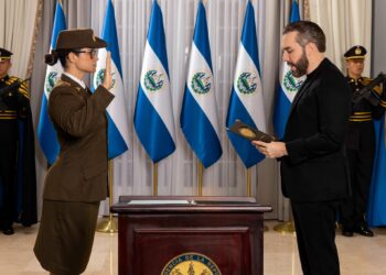 Presidente Nayib Bukele juramenta a Karla Trigueros como nueva ministra de educación