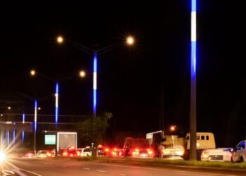 Presidente Bukele destaca iluminación solar en el Periférico Gerardo Barrios y resalta inversión en oriente del país